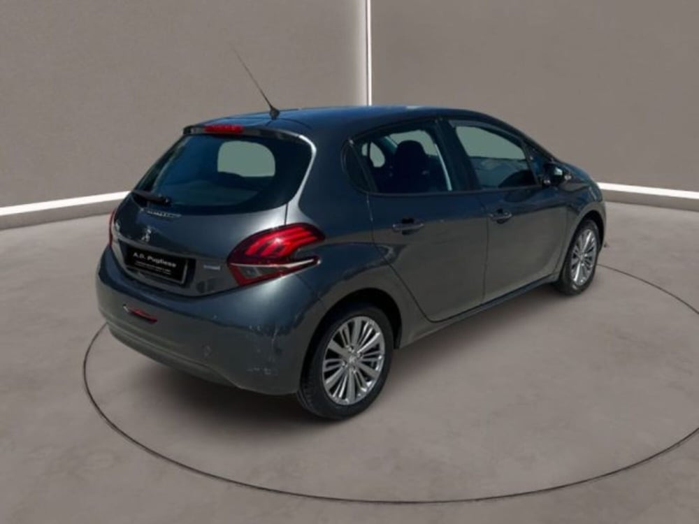 Peugeot 208 usata a Caltanissetta (5)
