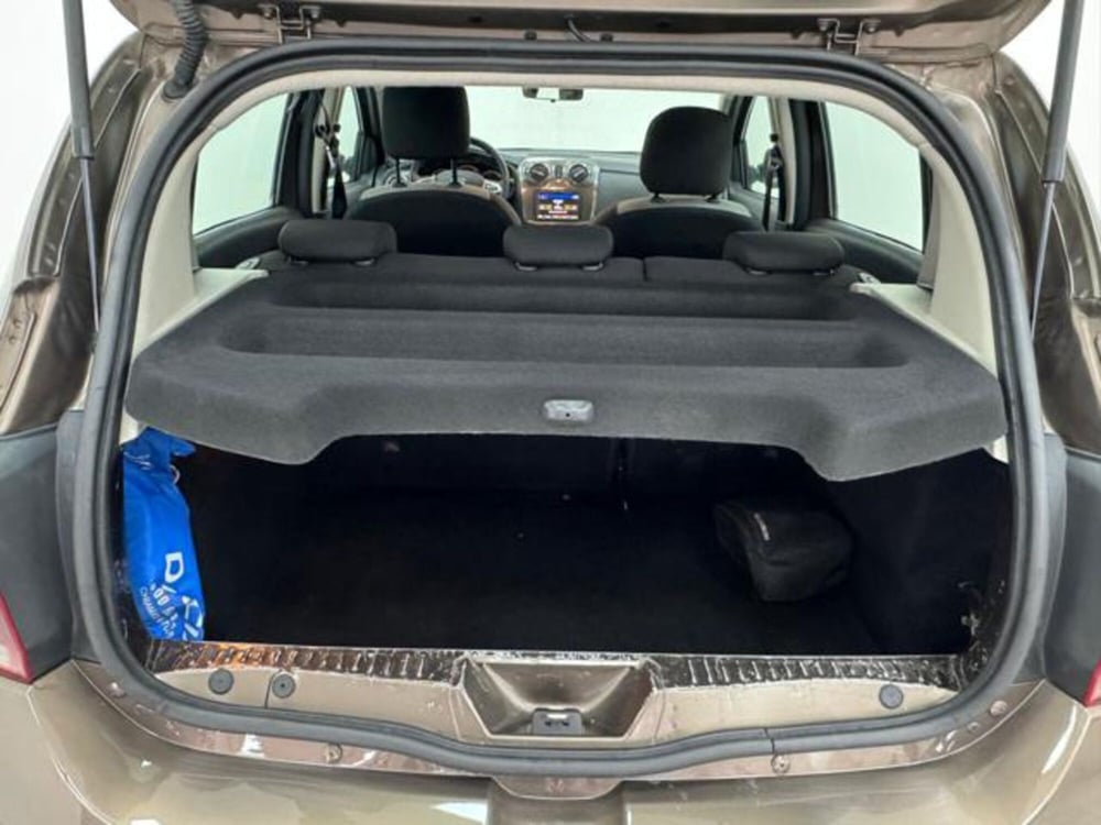 Dacia Sandero usata a Como (18)