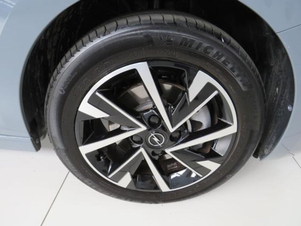 Opel Corsa usata a Lodi (15)