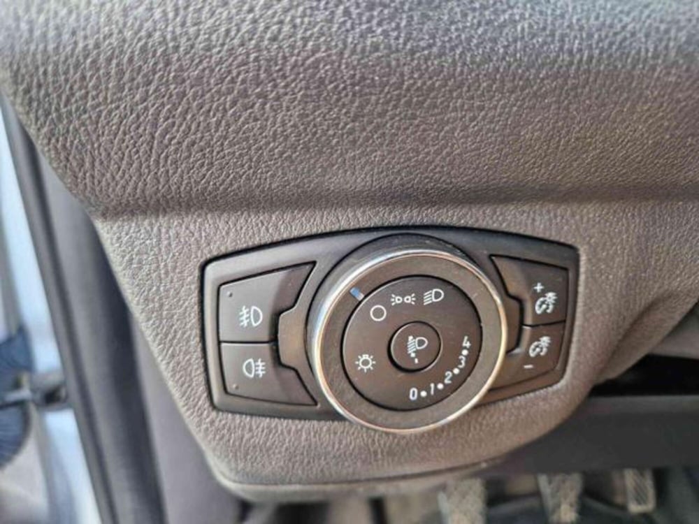 Ford Transit Courier usata a Bologna (12)