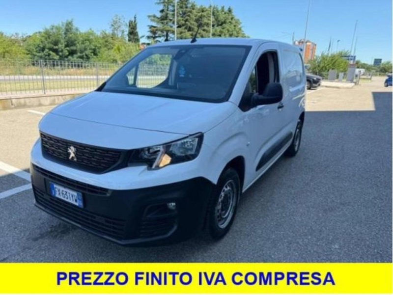 Peugeot Partner Furgone usata a Bologna