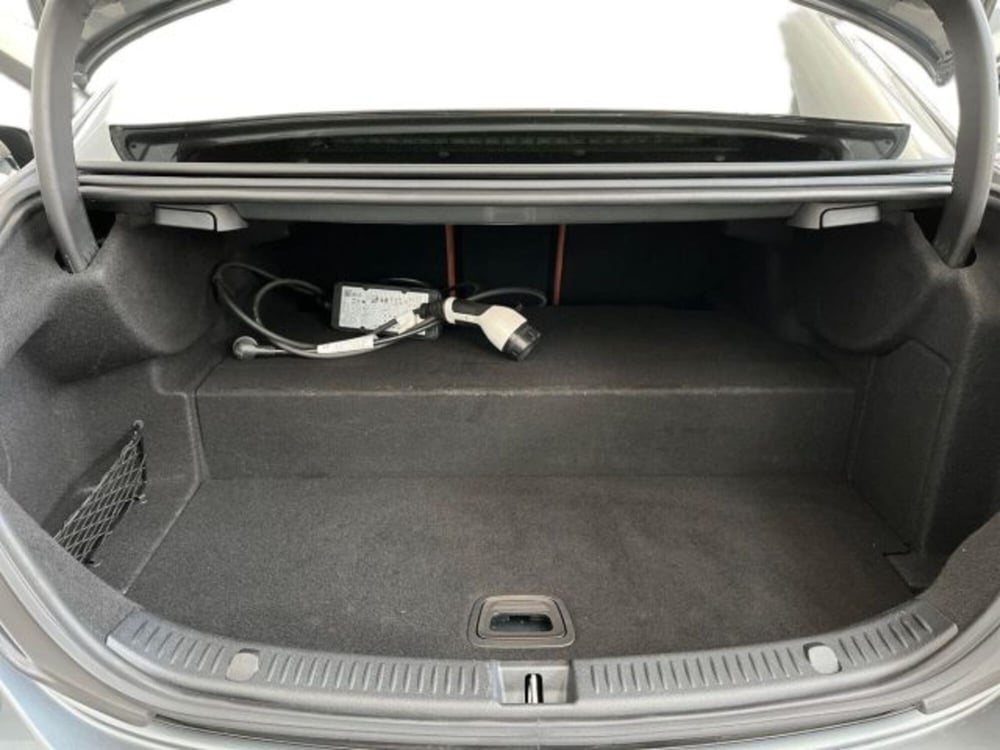 Mercedes-Benz Classe E usata a Verona (13)