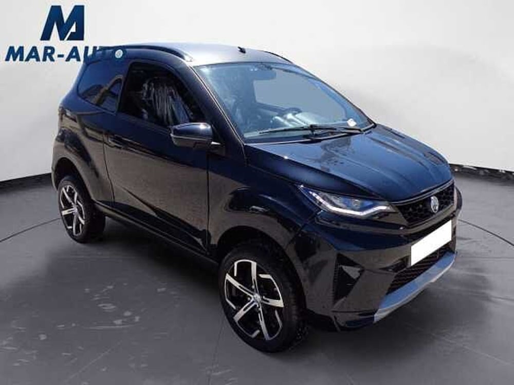 Aixam Crossover 400 nuova a Treviso (4)