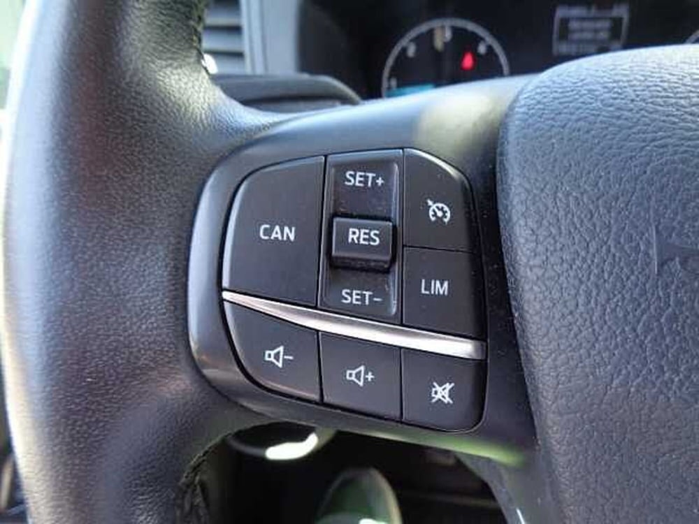 Ford Transit Custom Furgone usata a Treviso (16)
