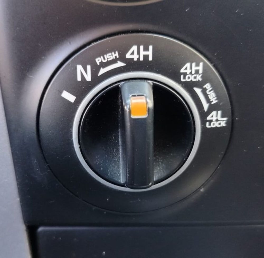 Suzuki Grand Vitara usata a Oristano (11)