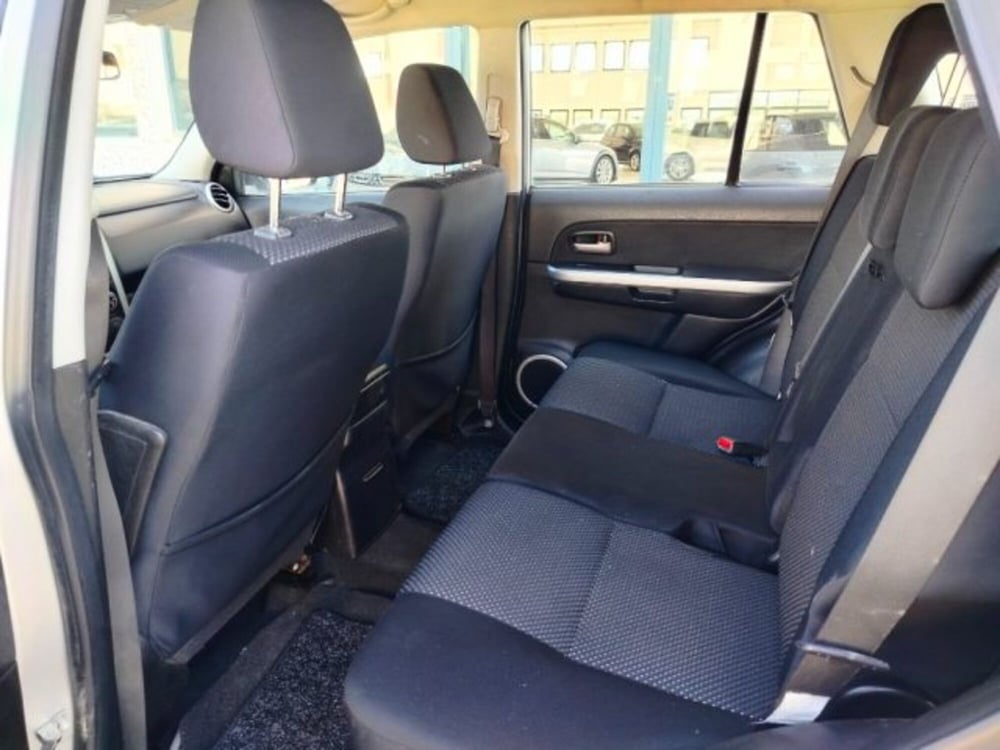 Suzuki Grand Vitara usata a Oristano (14)