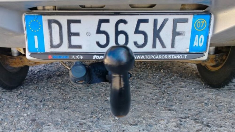 Suzuki Grand Vitara usata a Oristano (16)