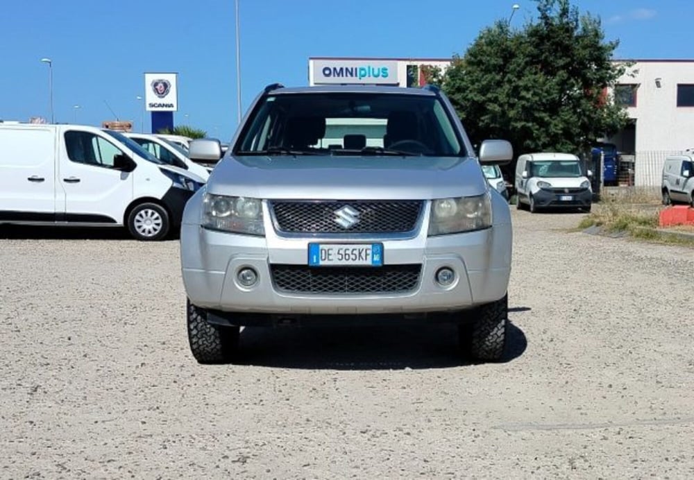 Suzuki Grand Vitara usata a Oristano (3)