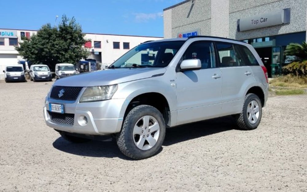 Suzuki Grand Vitara usata a Oristano (8)