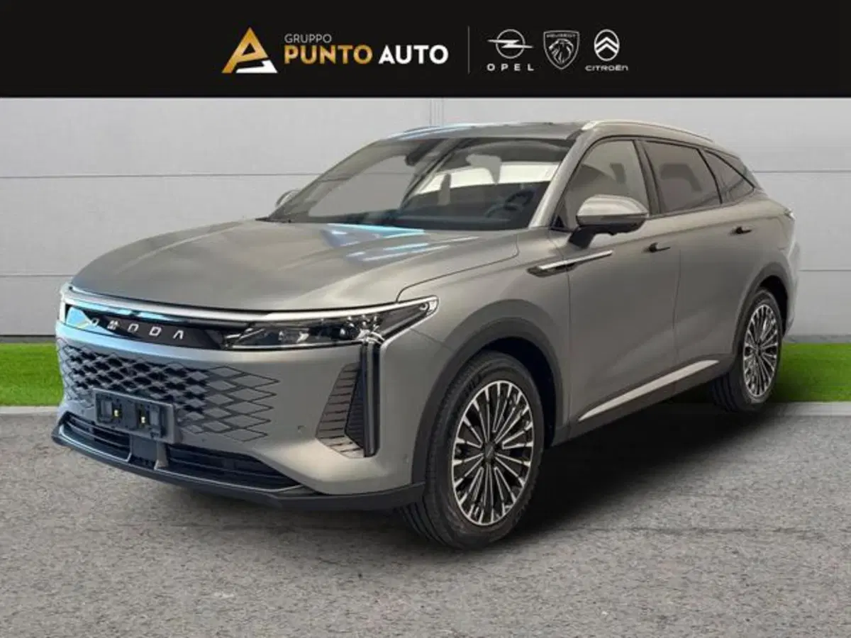 Omoda Omoda 9 SHS-P nuova a Ancona