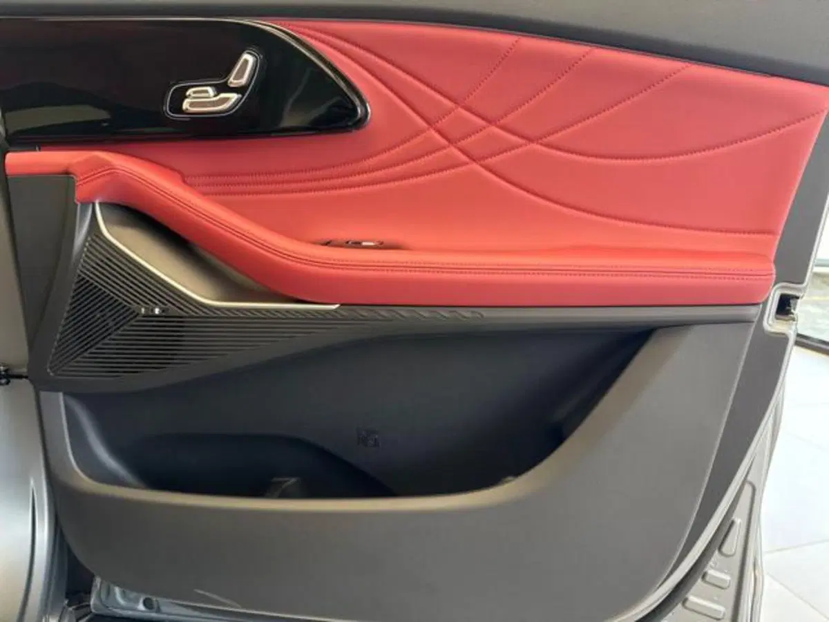 Omoda Omoda 9 SHS-P nuova a Ancona (13)