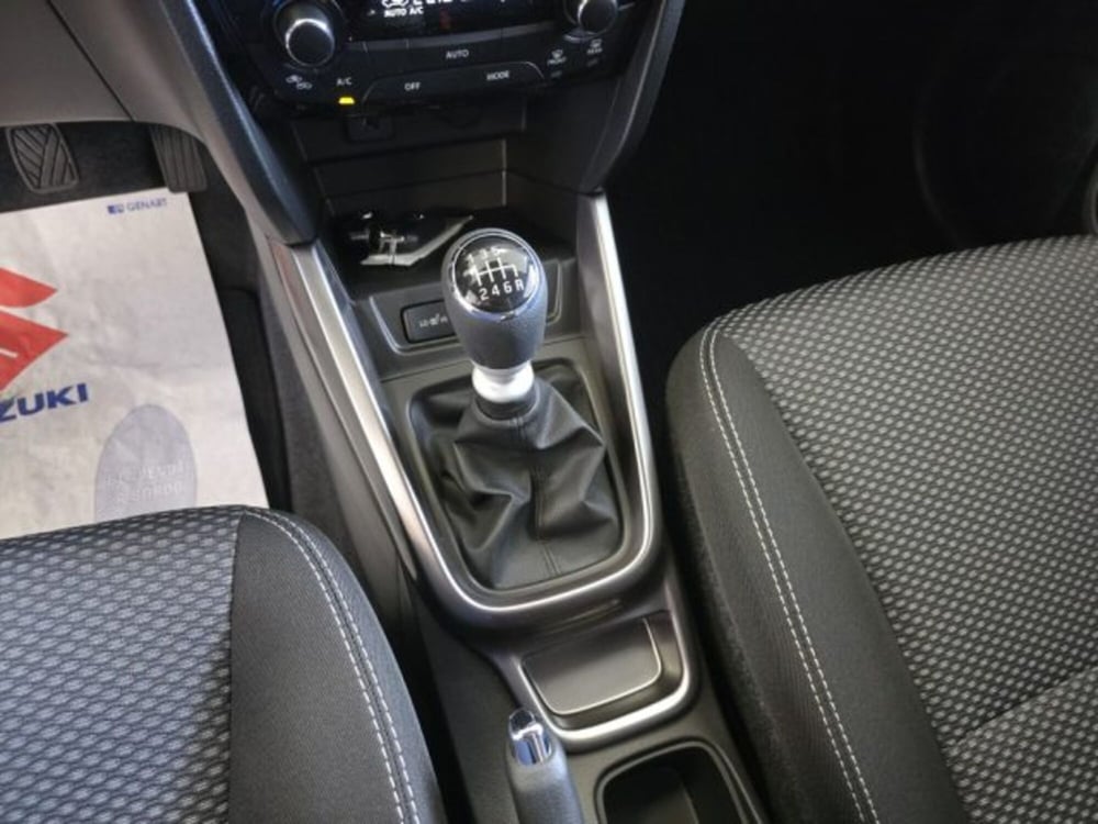 Suzuki Vitara nuova a Reggio Emilia (15)