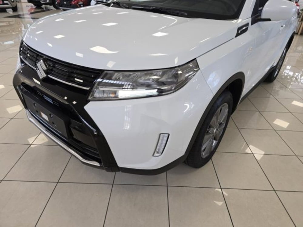 Suzuki Vitara nuova a Reggio Emilia (18)