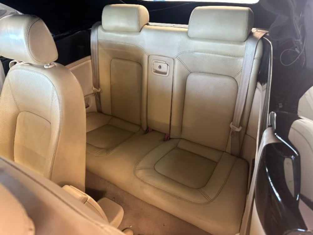 Volkswagen New Beetle Cabrio usata a Cuneo (12)