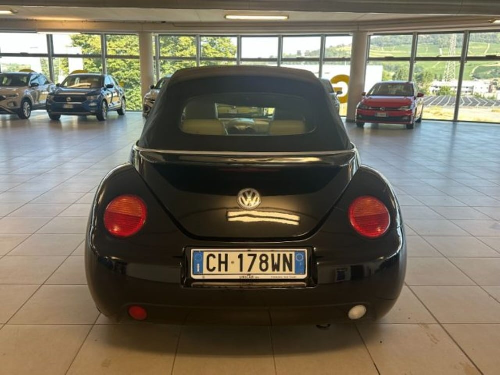 Volkswagen New Beetle Cabrio usata a Cuneo (6)