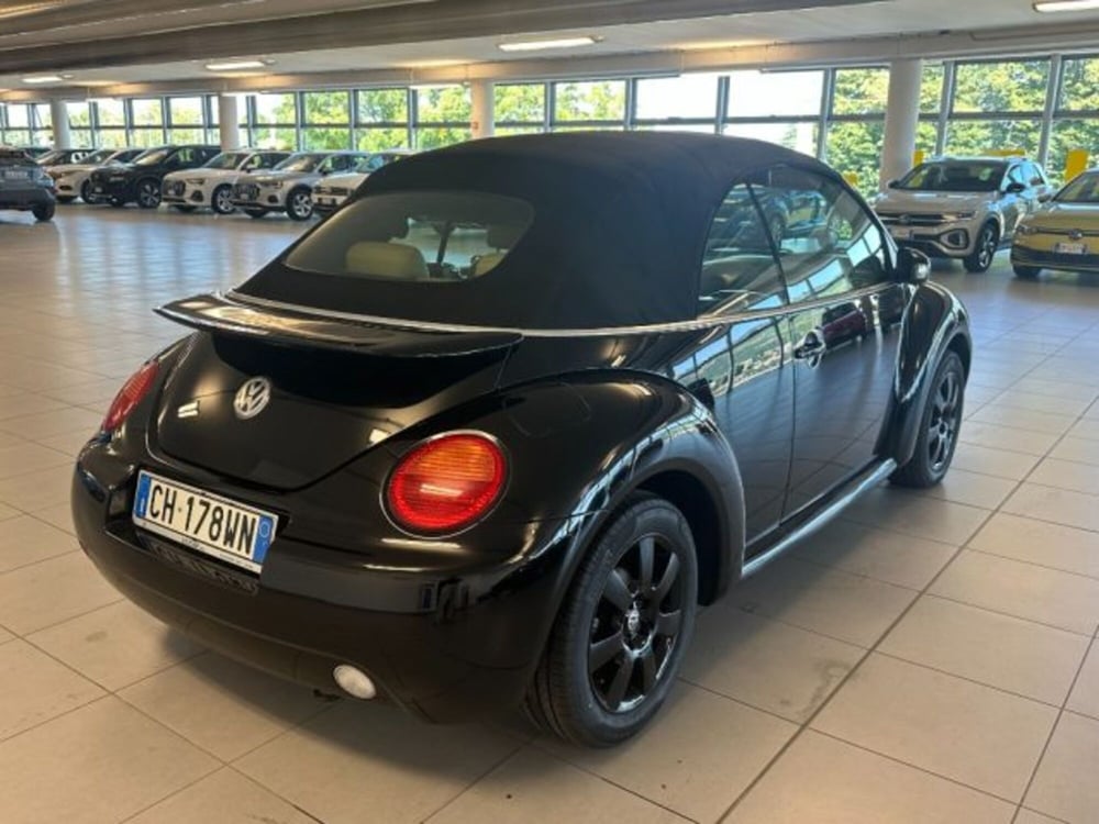 Volkswagen New Beetle Cabrio usata a Cuneo (7)