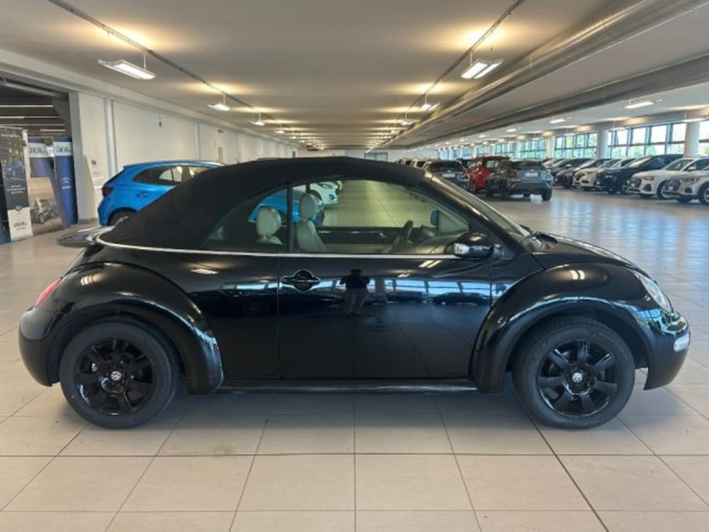 Volkswagen New Beetle Cabrio usata a Cuneo (8)