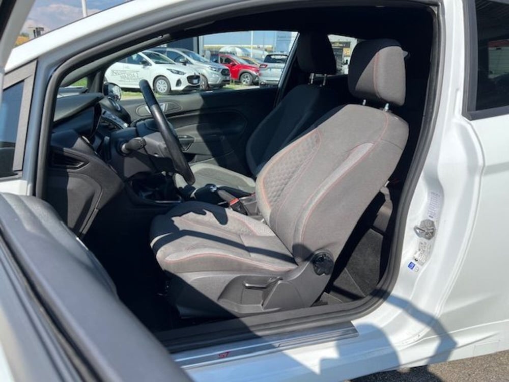 Ford Fiesta usata a Cuneo (7)