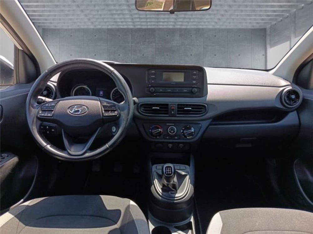 Hyundai i10 usata a Bari (13)