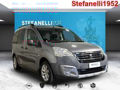Peugeot Partner BlueHDi 100 Active del 2018 usata a Bologna