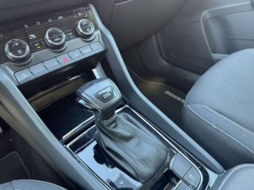 Skoda Karoq usata a Firenze (19)