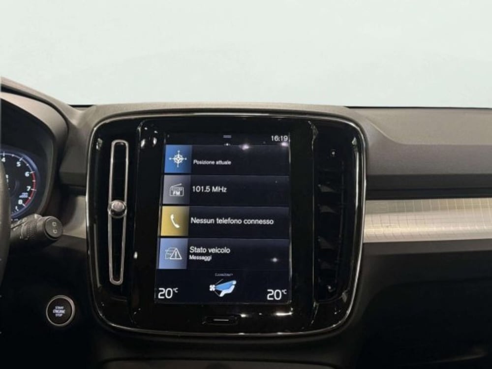 Volvo XC40 usata a Firenze (18)