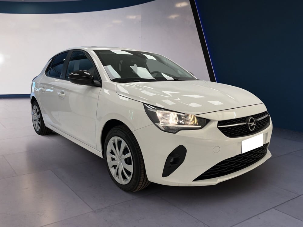 Opel Corsa nuova a Torino (2)