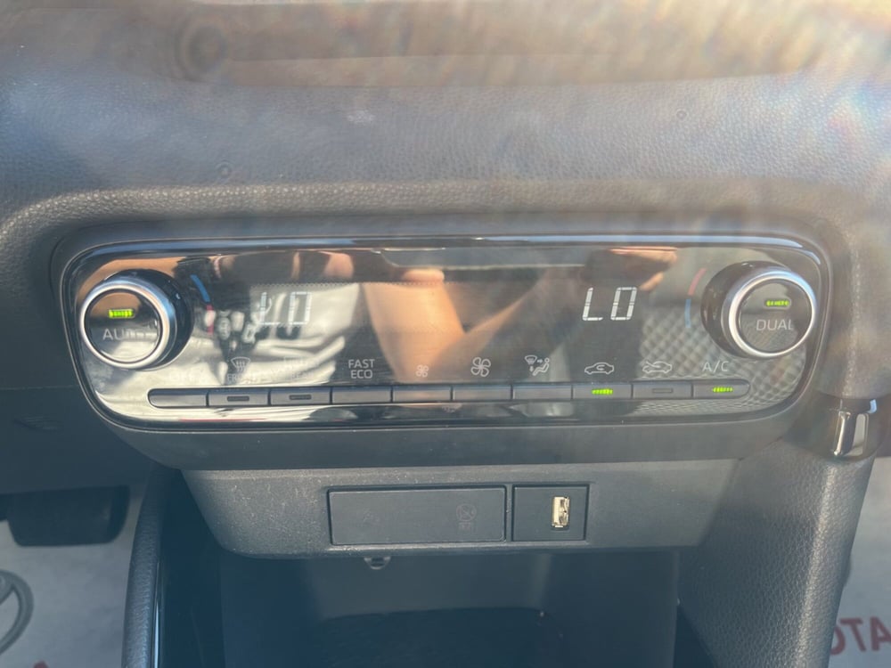 Toyota Yaris usata a Ragusa (16)
