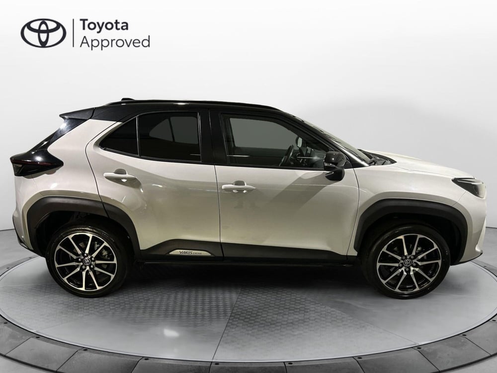 Toyota Yaris Cross usata a Milano (14)