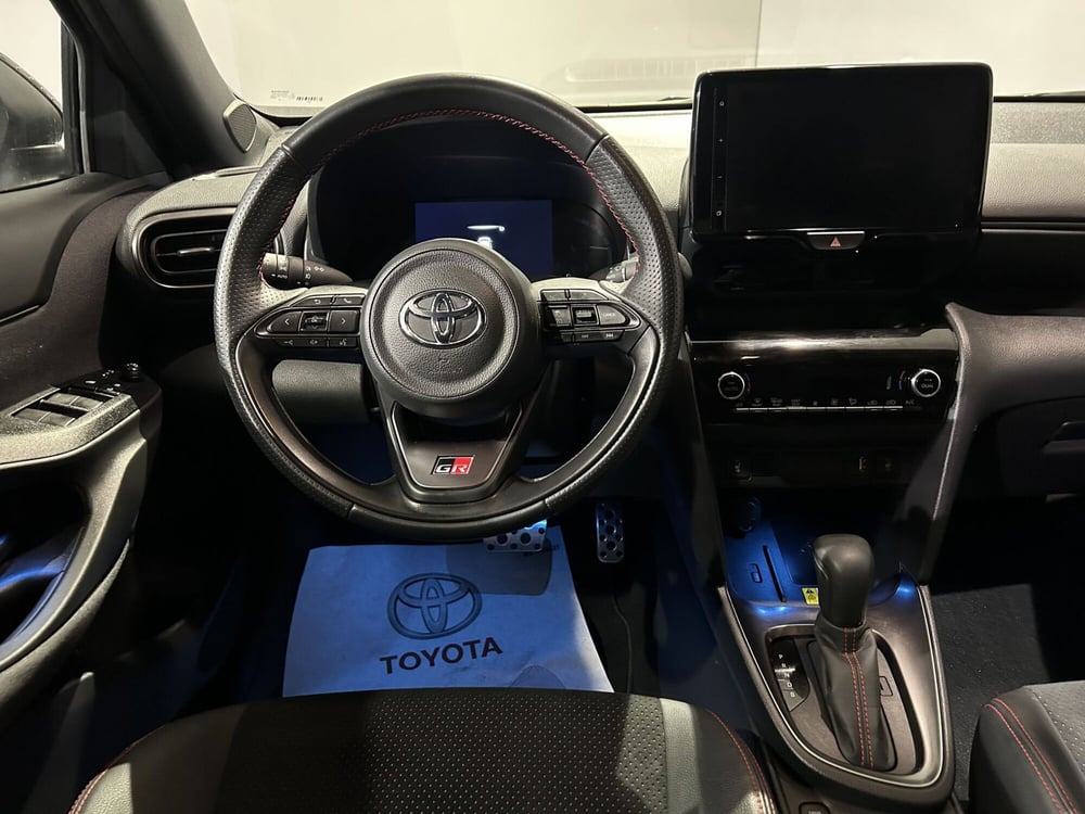 Toyota Yaris Cross usata a Milano (9)