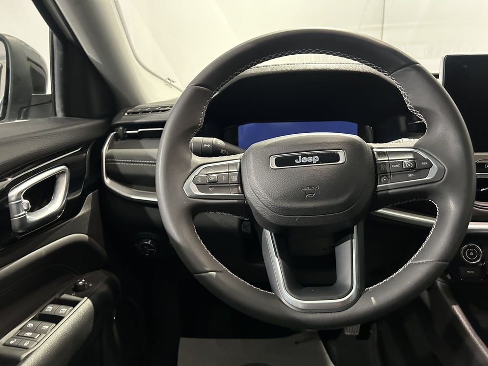 Jeep Compass usata a Milano (8)