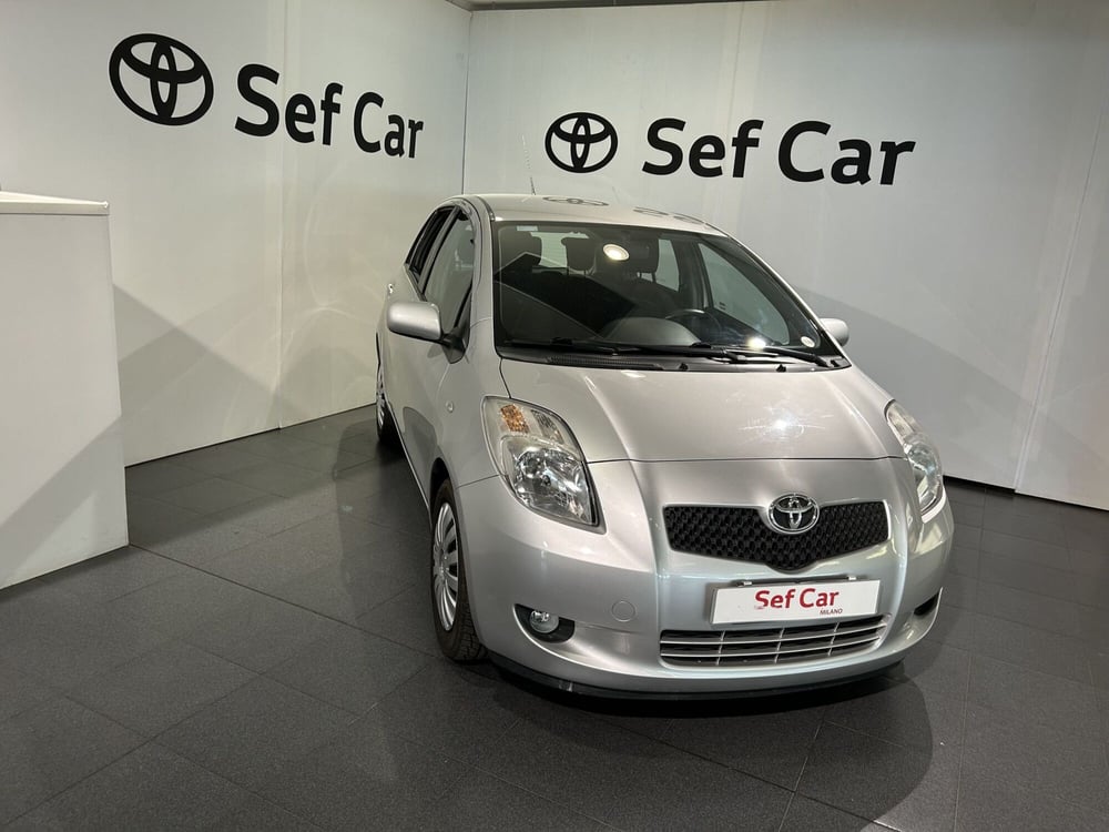 Toyota Yaris usata a Milano (3)