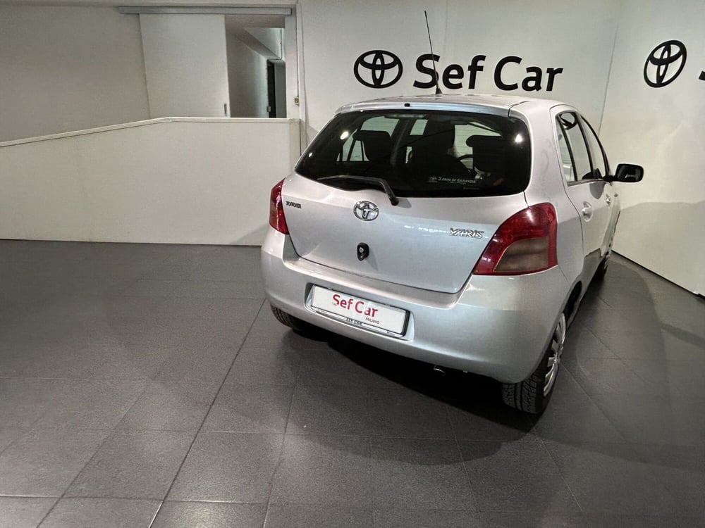 Toyota Yaris usata a Milano (4)