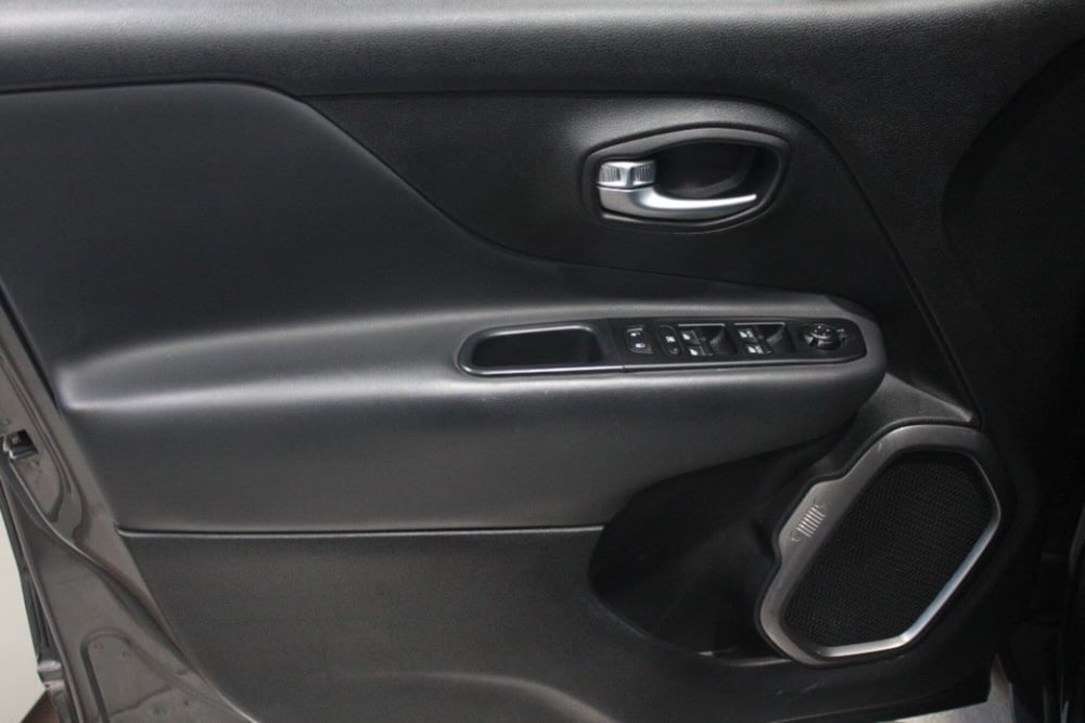 Jeep Renegade usata a Viterbo (10)