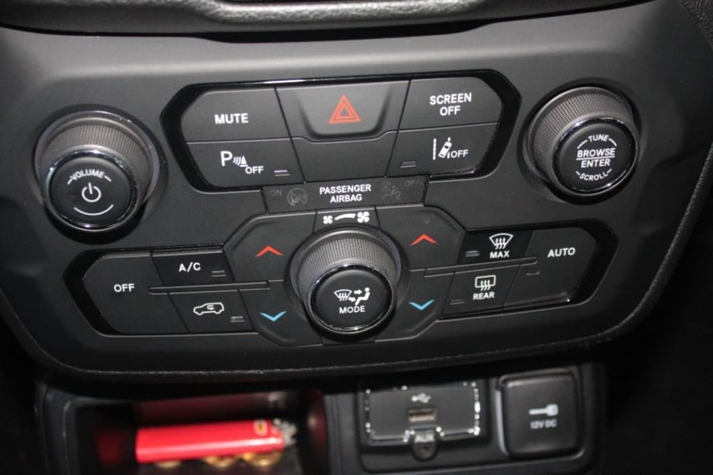 Jeep Renegade usata a Viterbo (13)