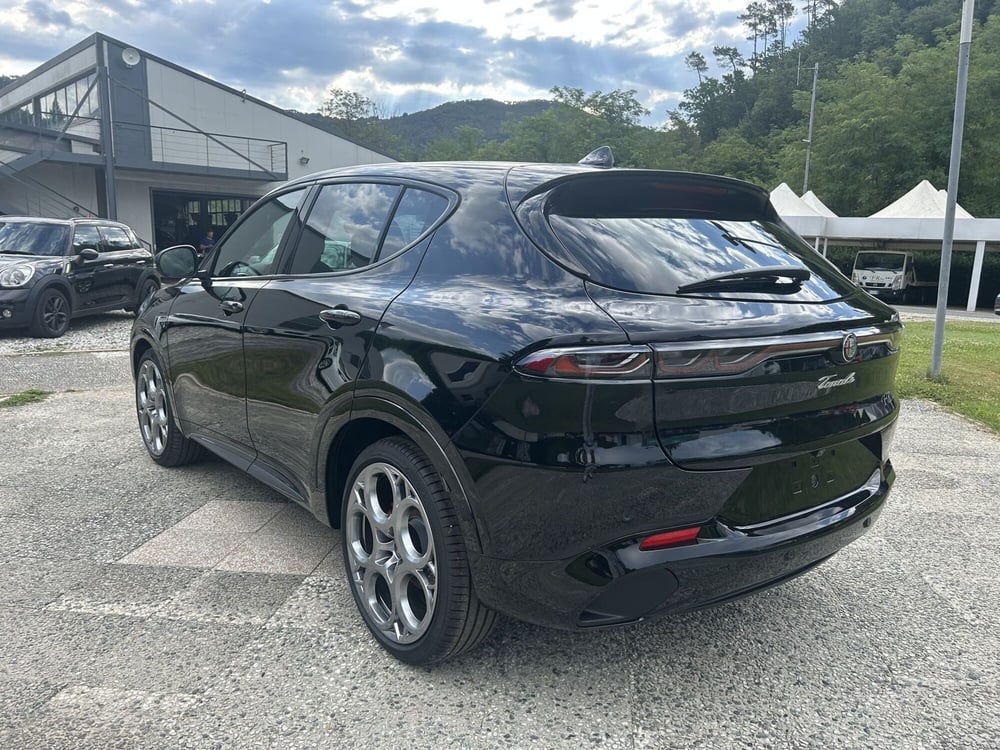 Alfa Romeo Tonale nuova a La Spezia (5)