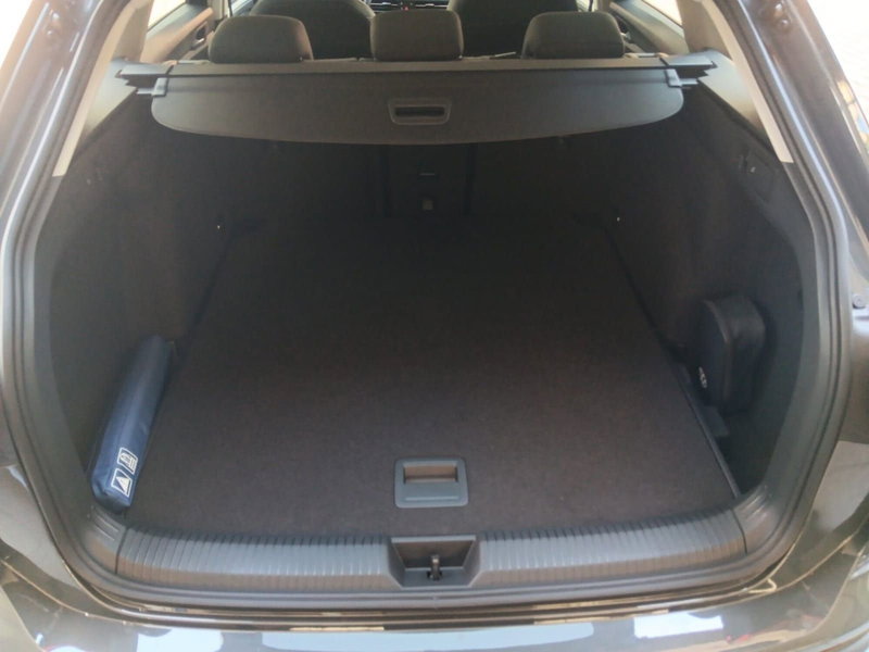 Volkswagen Golf Variant usata a Bologna (10)