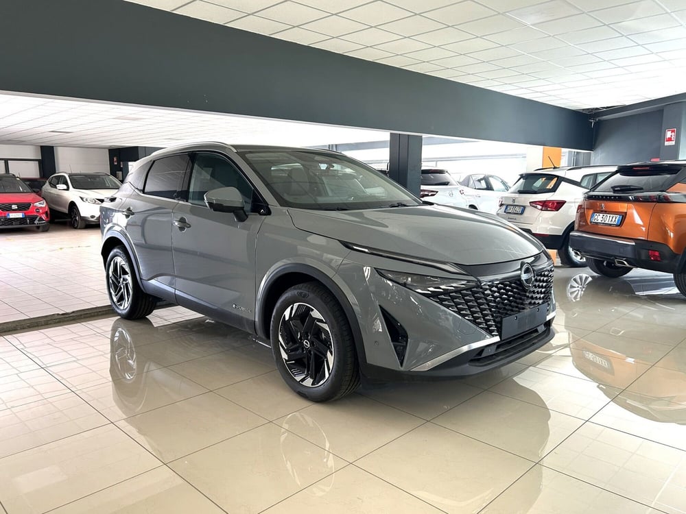 Nissan Qashqai nuova a Ferrara (3)