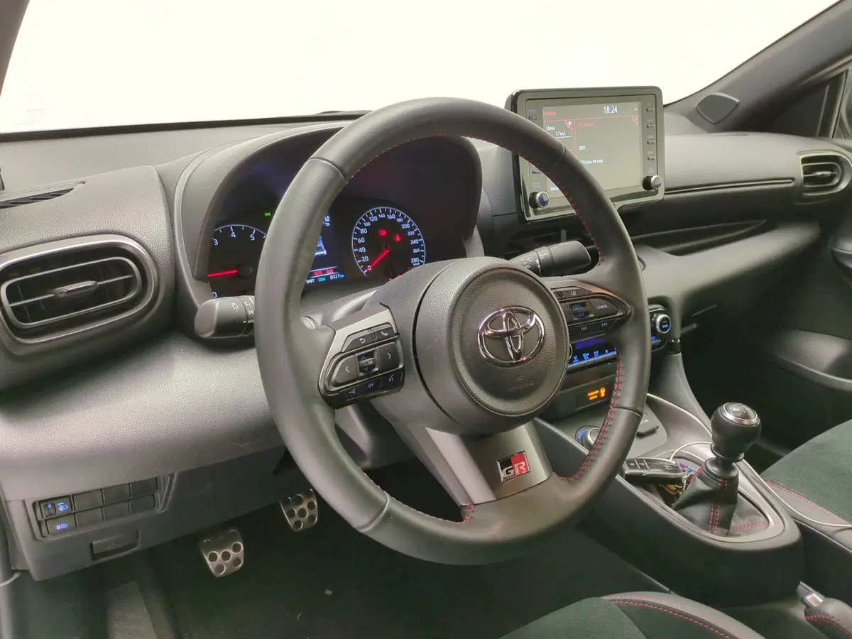 Toyota GR Yaris usata a Avellino (15)