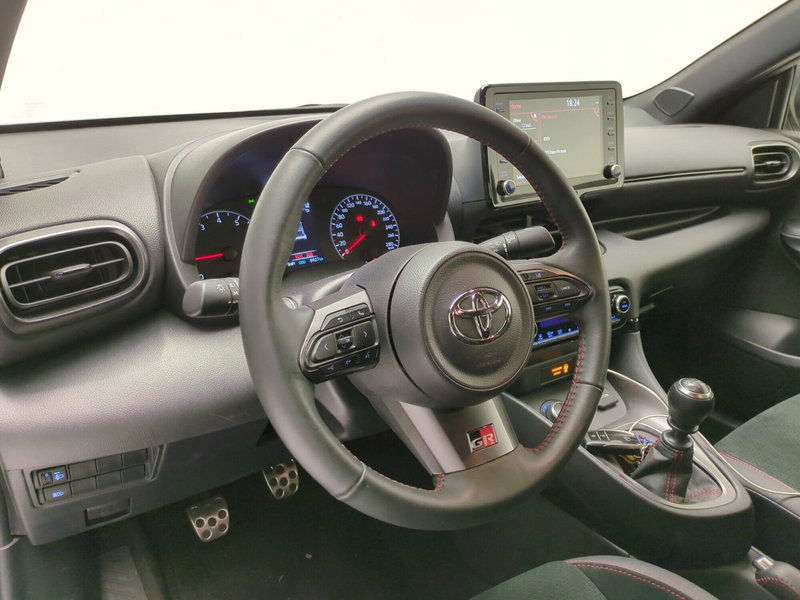 Toyota GR Yaris usata a Avellino (15)