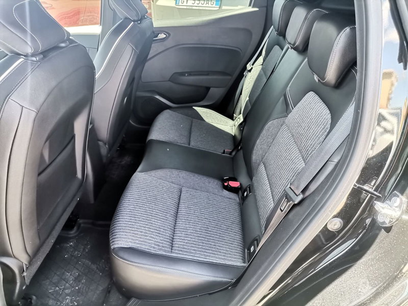 Renault Clio usata a Salerno (10)