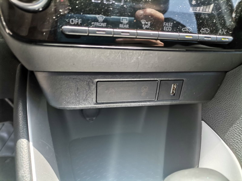 Toyota Yaris usata a Salerno (20)