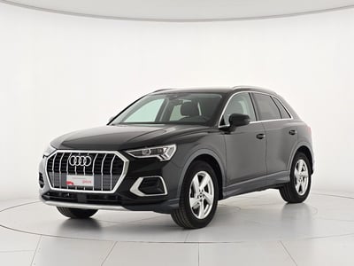 Audi Q3 35 2.0 tdi Business Advanced s-tronic del 2024 usata a Alessandria