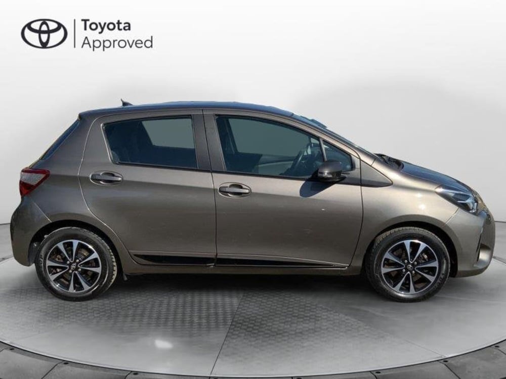 Toyota Yaris usata a Perugia (15)