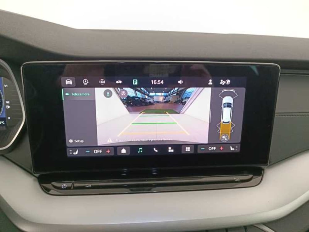 Skoda Octavia Station Wagon nuova a Treviso (16)