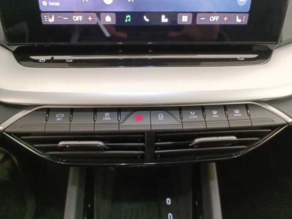 Skoda Octavia Station Wagon nuova a Treviso (17)