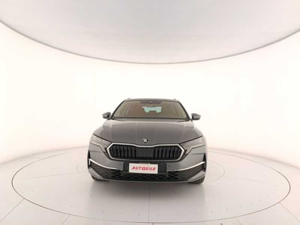Skoda Octavia Station Wagon nuova a Treviso (2)