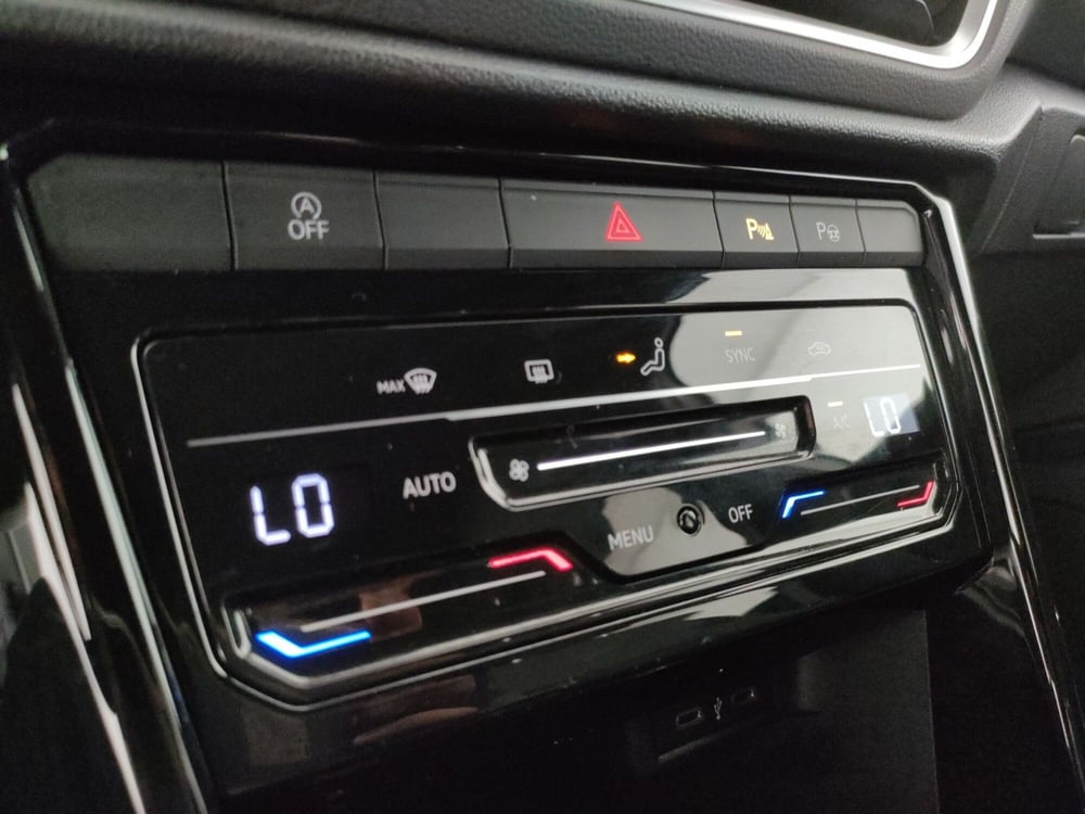 Volkswagen T-Roc usata a Napoli (20)