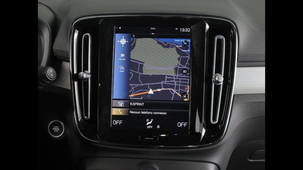 Volvo XC40 usata a Palermo (16)