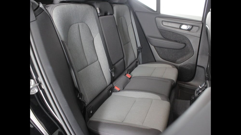 Volvo XC40 usata a Palermo (8)
